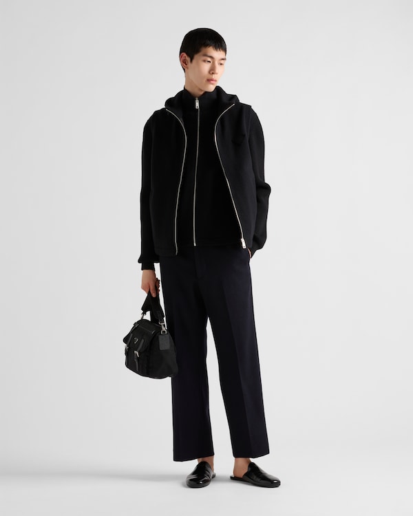 Wool and cashmere vest Wool and cashmere vest