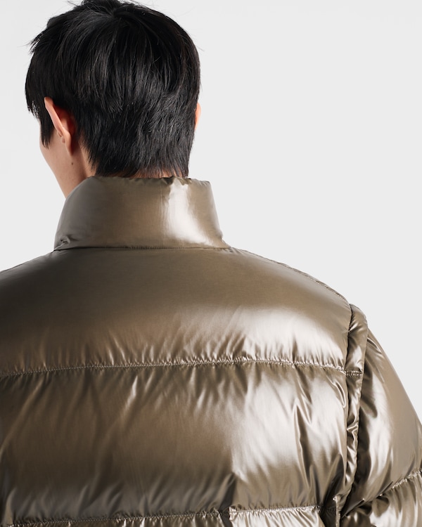 Chaqueta de plumón de Re-Nylon de peso medio Chaqueta de plumón de Re-Nylon de peso medio