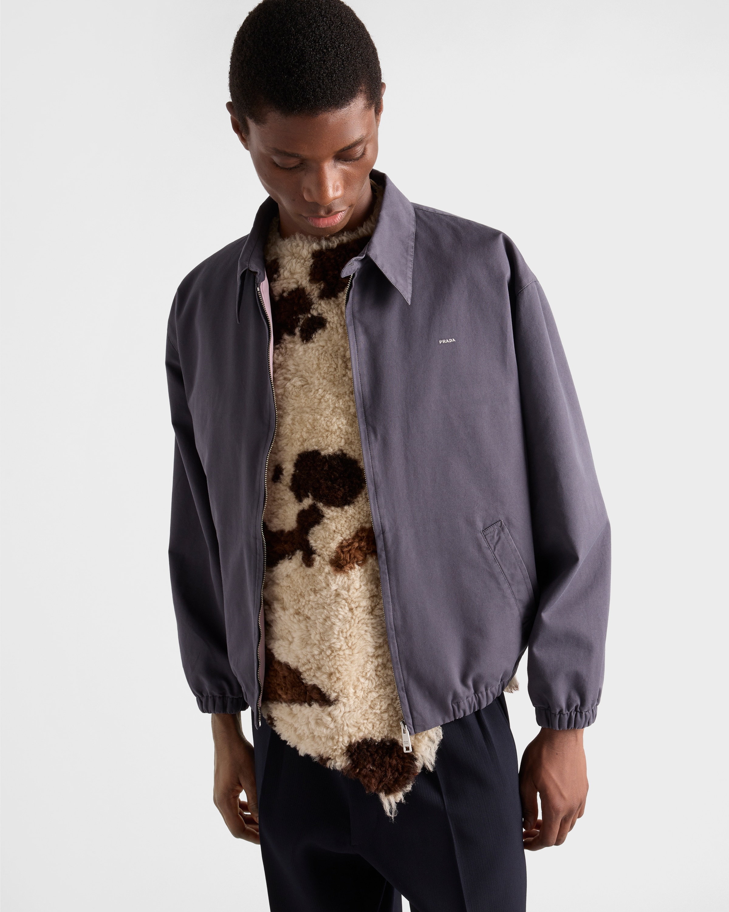 お値下げ　PRADA ジャケット　ニット　S グレー cq5dam.web.hebebed.600.600.jpg