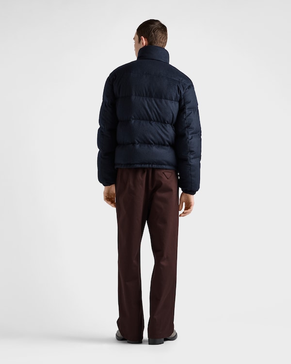 중량 캐시미어 다운 재킷 중량 캐시미어 다운 재킷