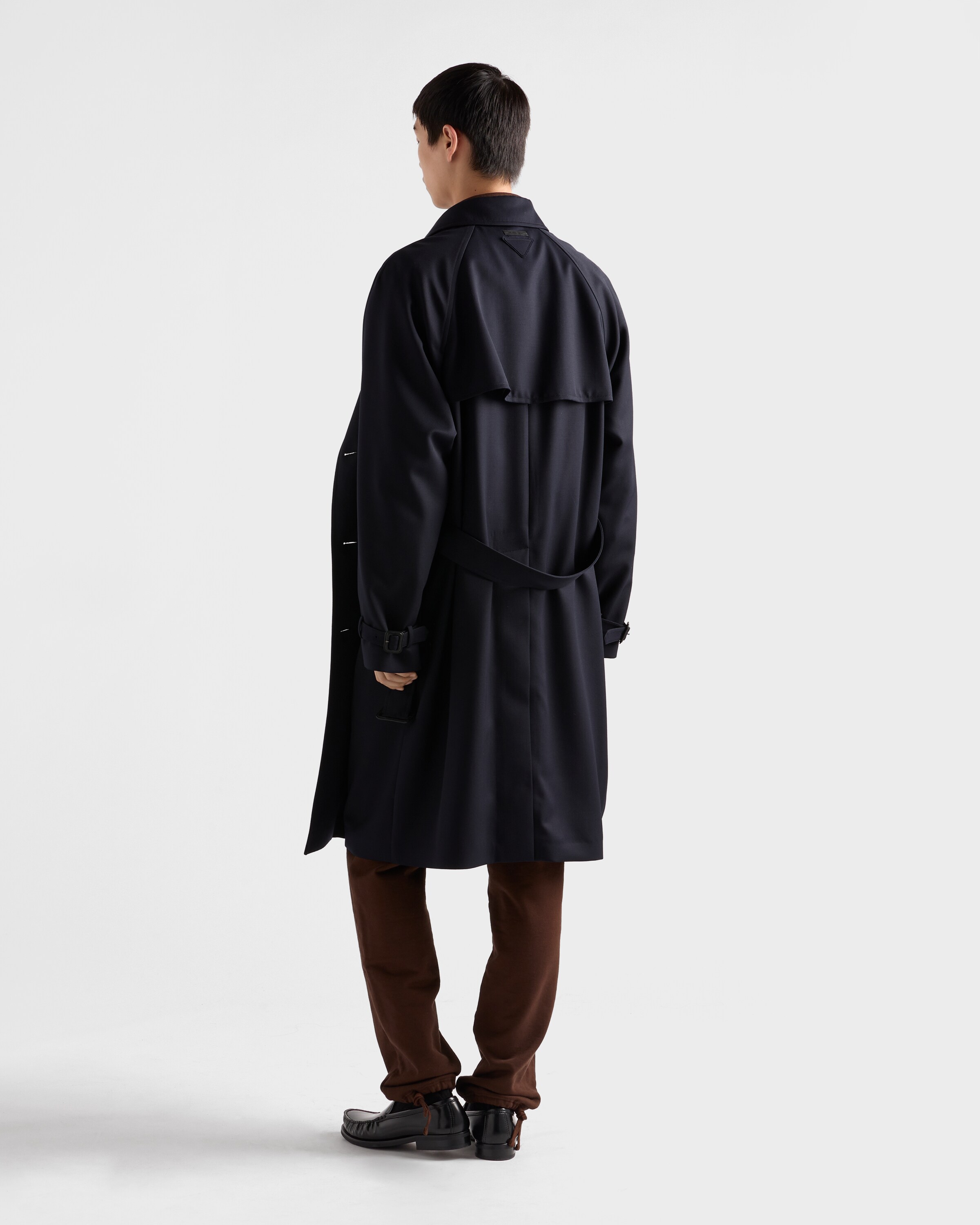 PRADA ダークネイビー ウールコート cq5dam.web.hebebed.600.600.jpg