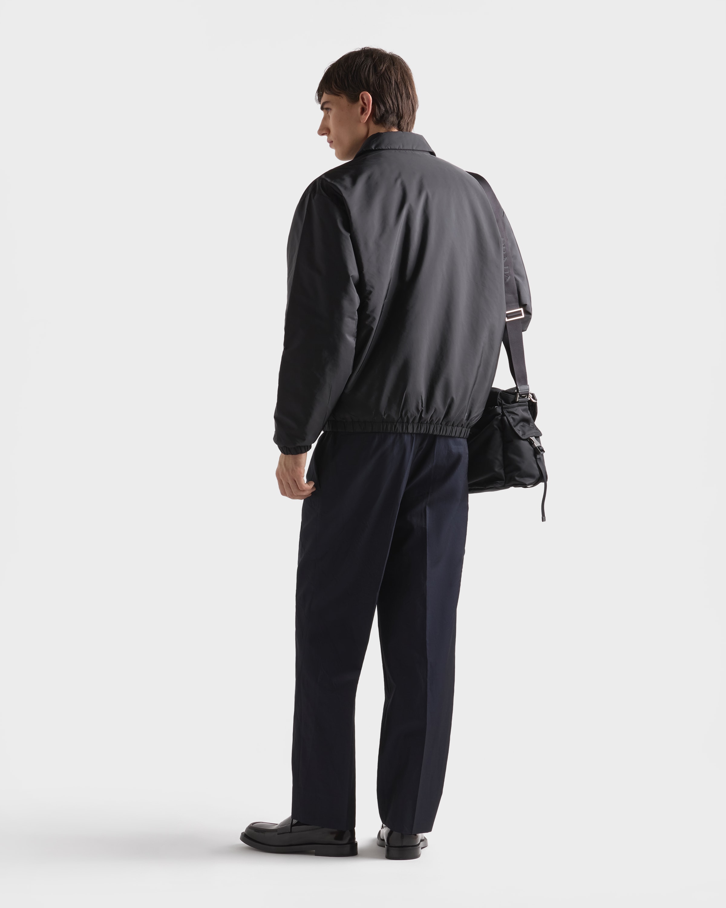 ブラック Re-nylon ブルゾンジャケット | PRADA