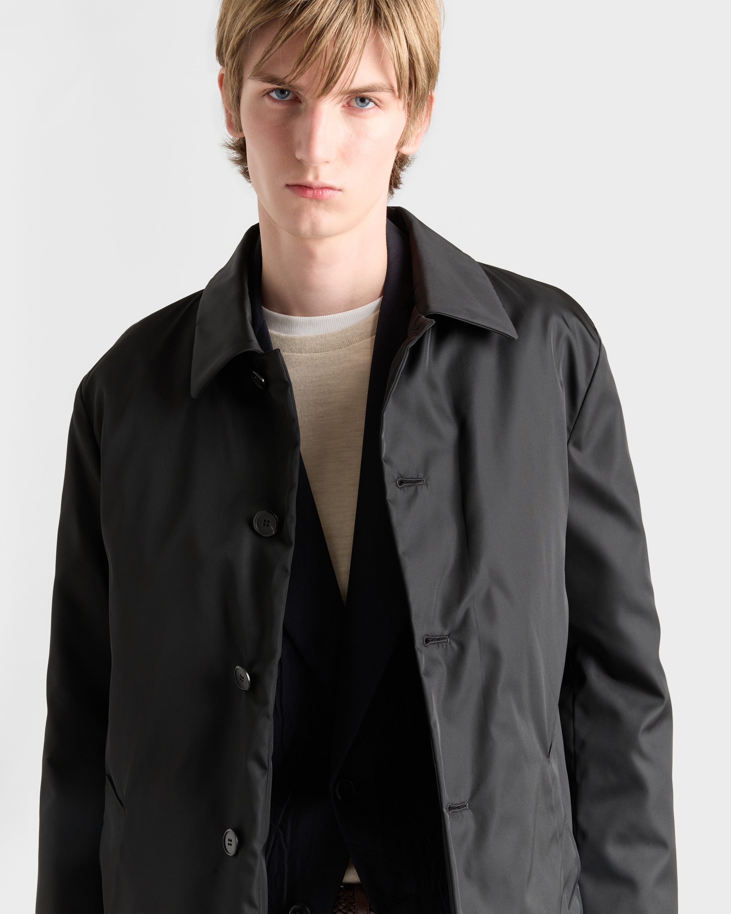 ブラック Re-Nylon コート | PRADA - 日本