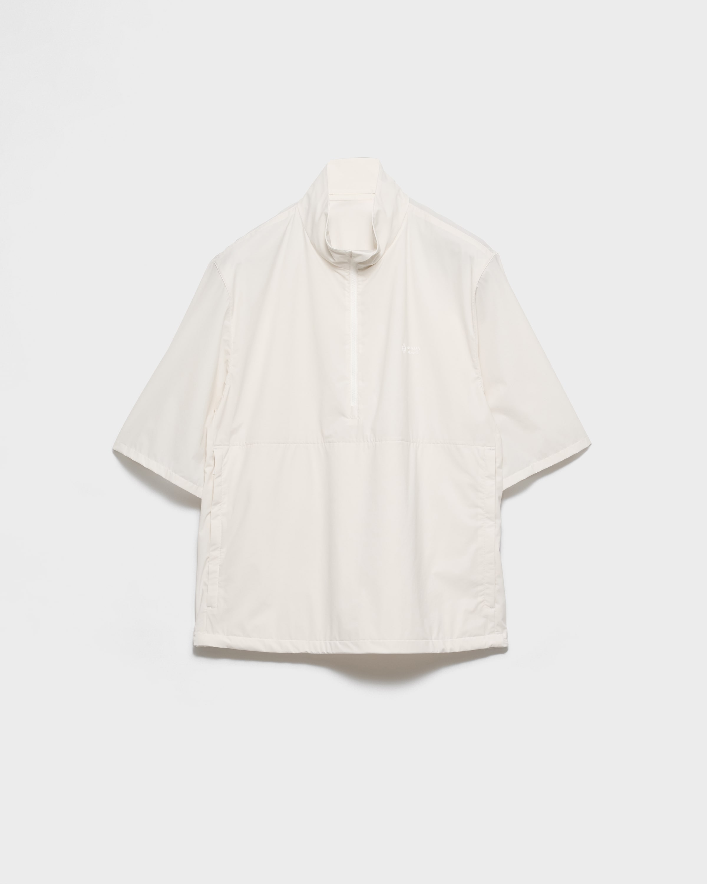 チョークホワイト 半袖 Re-nylon ブルゾンジャケット | PRADA - 日本