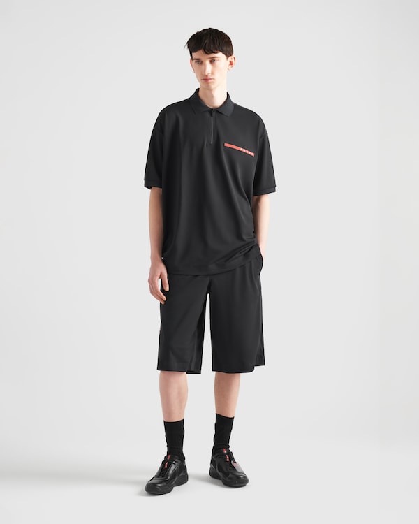 Piqué Bermudas with tape seams Piqué Bermudas with tape seams