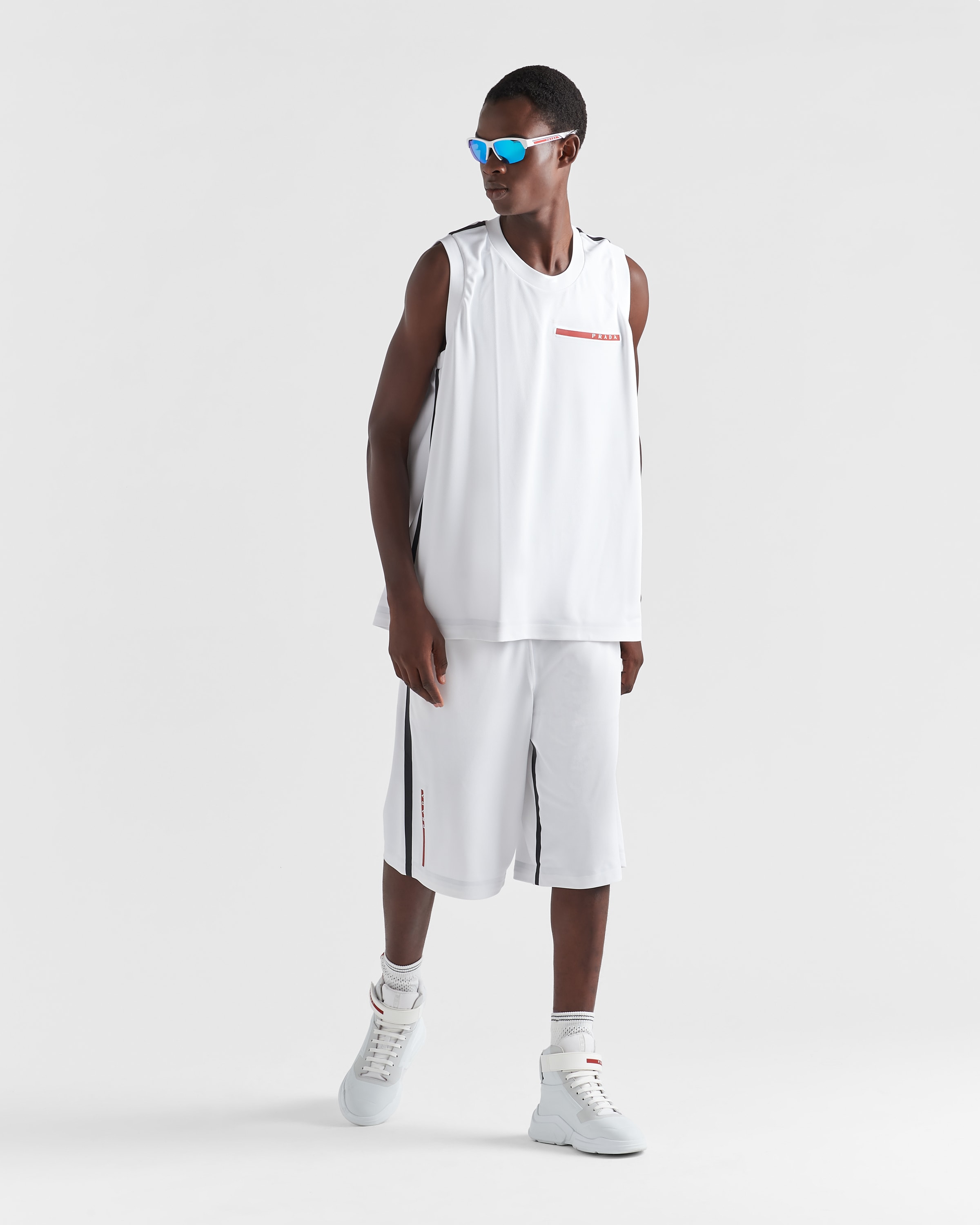 Prada 热封带接缝珠地棉百慕大短裤 2