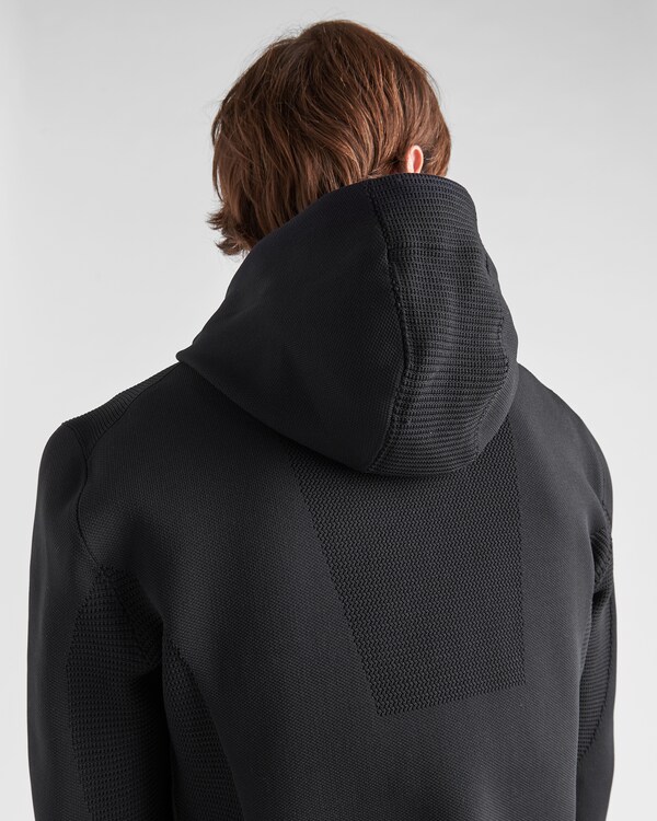 Sweat à capuche en Techno Piqué Sweat à capuche en Techno Piqué