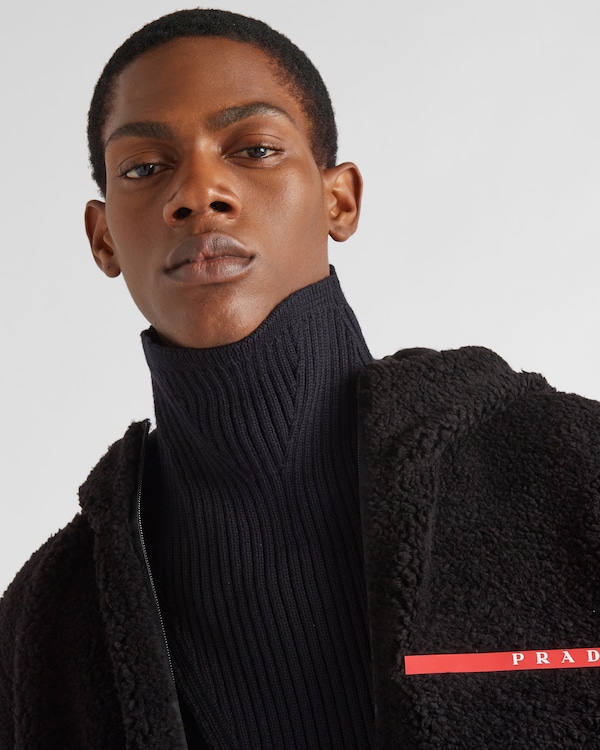 Wool dickey Wool dickey