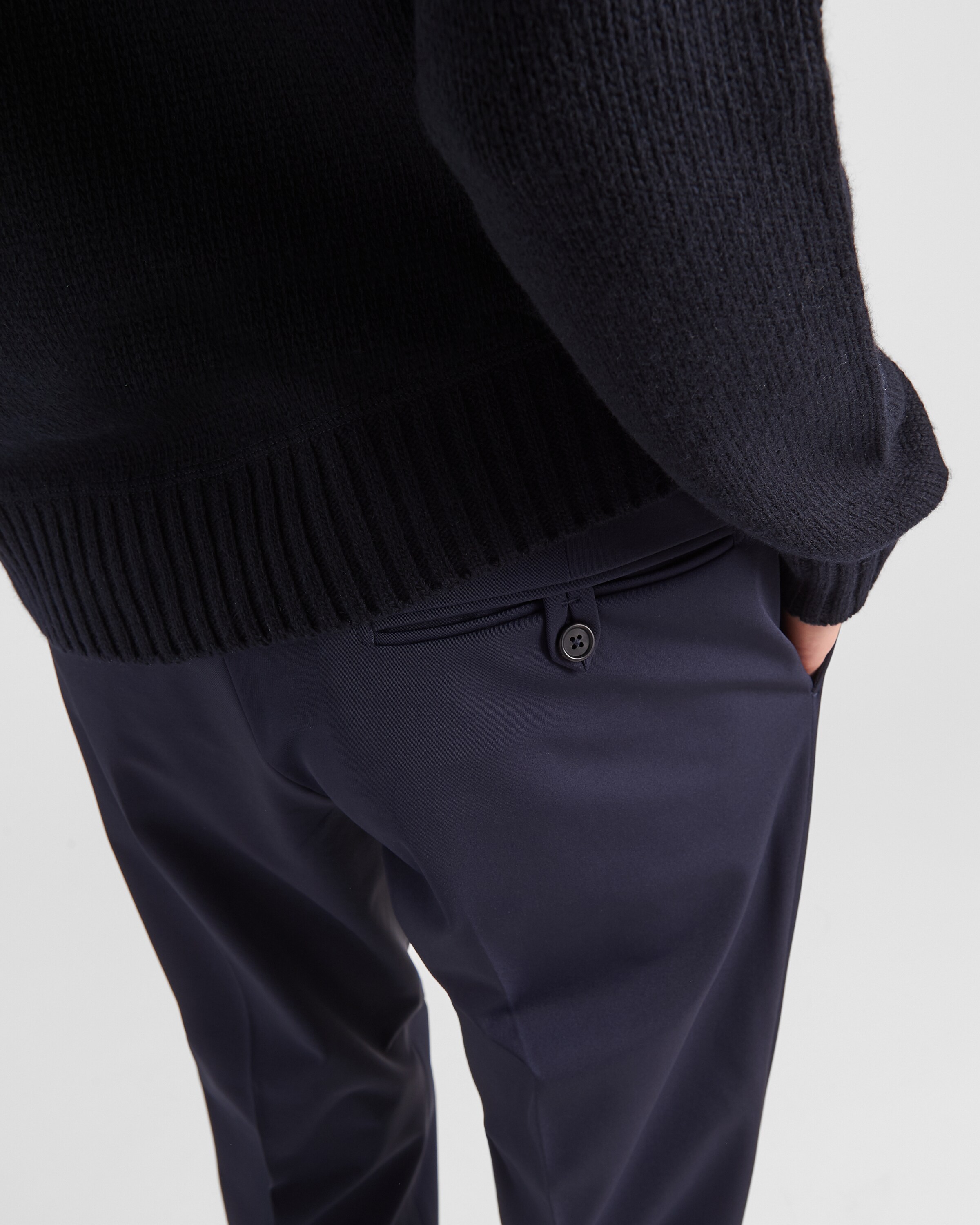 Prada Calça em Techno Stretch 4