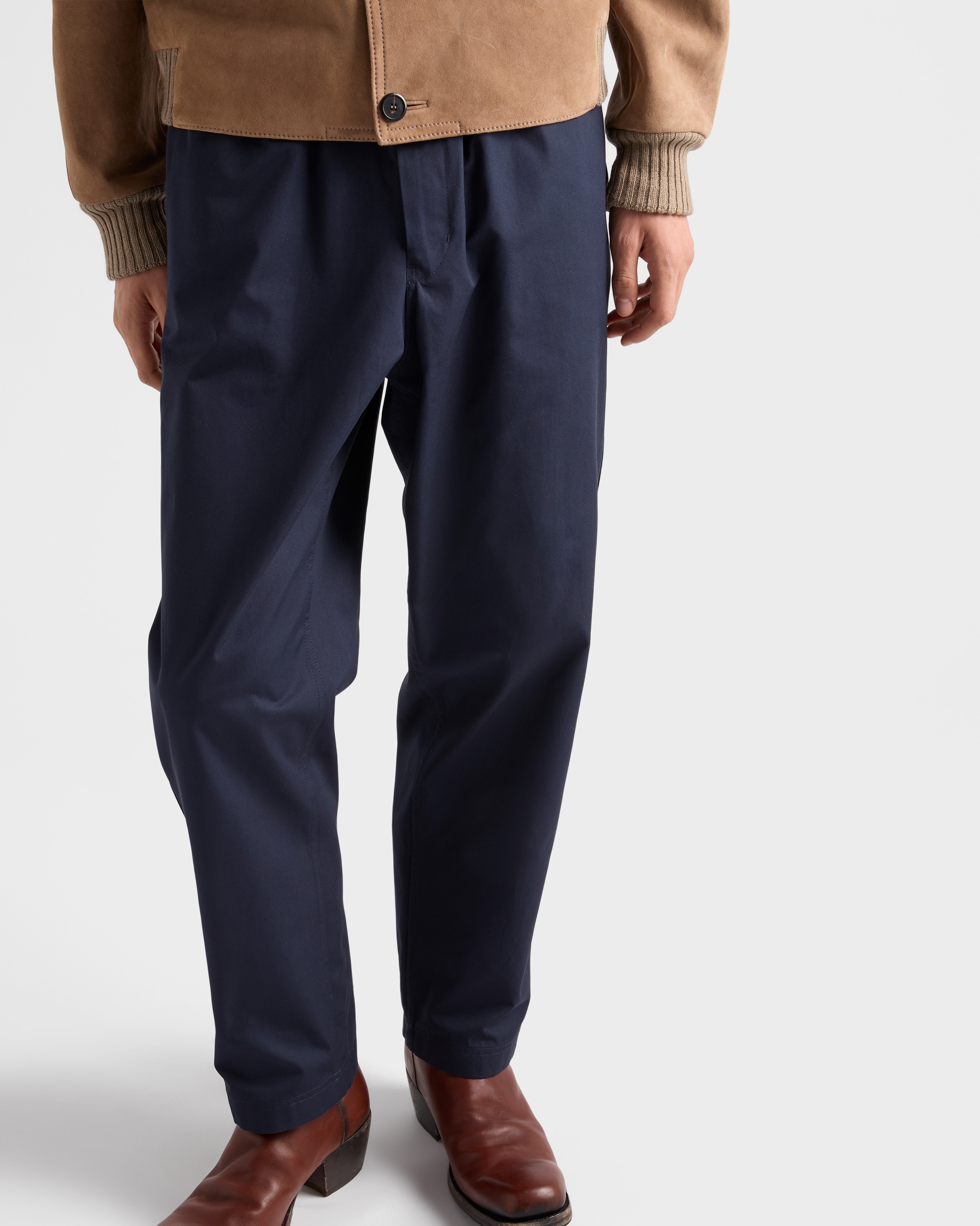 PRADA プラダ　チノパン　 綿パン　ストレートレッグ　ネイビー Navy Cotton pants | PRADA