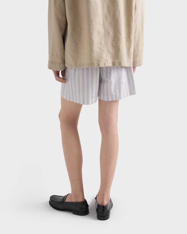 Poplin Bermudas - Ivory/Periwinkle Blue Poplin Bermudas - Ivory/Periwinkle Blue