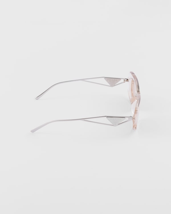 Sunglasses with triangle logo Sunglasses with triangle logo