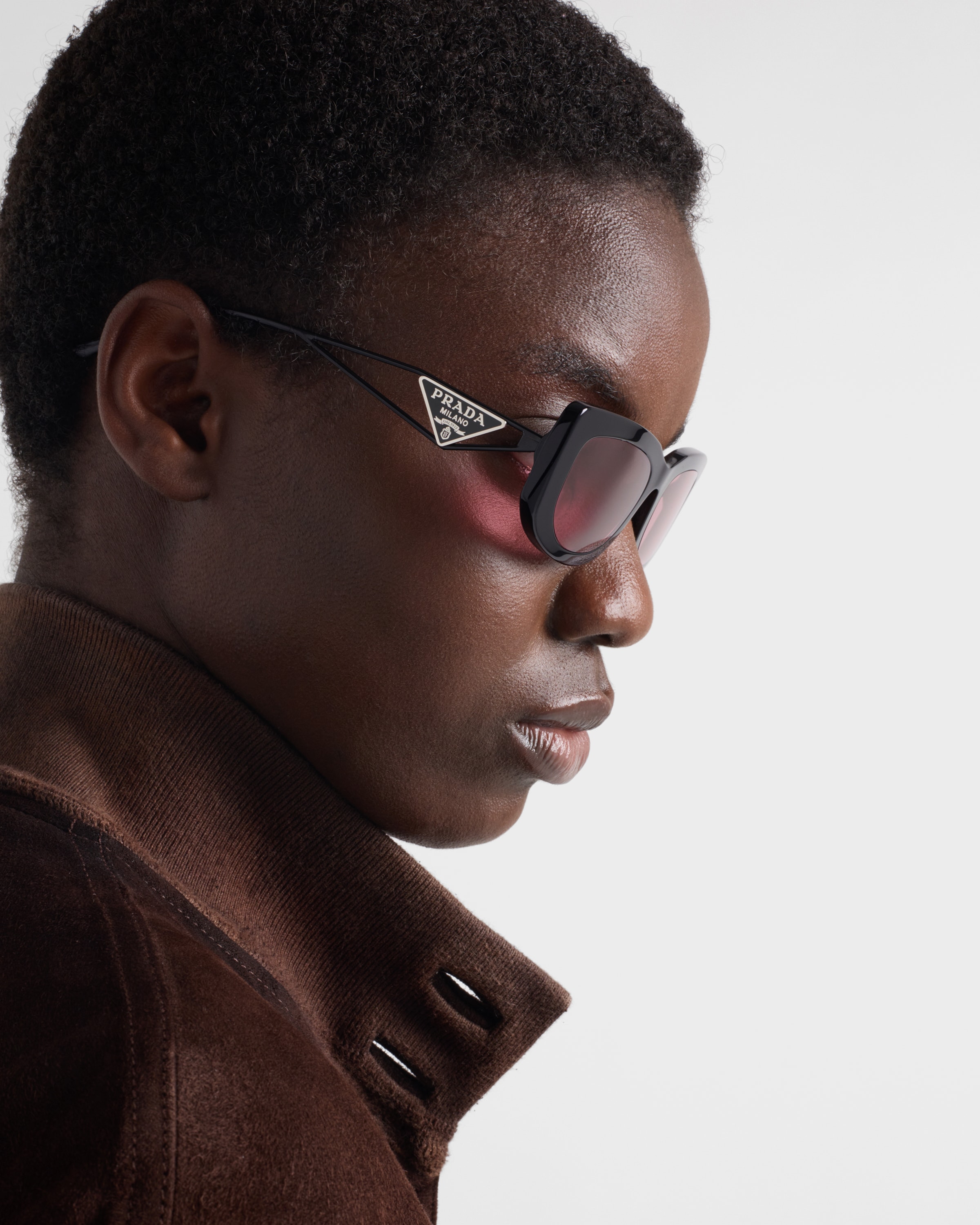 Strawberry lenses Sunglasses with triangle logo | PRADA