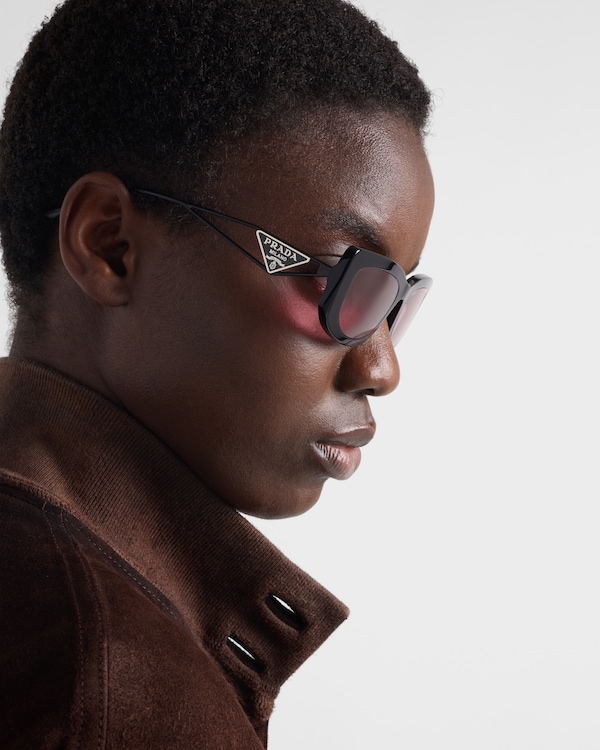 Sunglasses with triangle logo Sunglasses with triangle logo