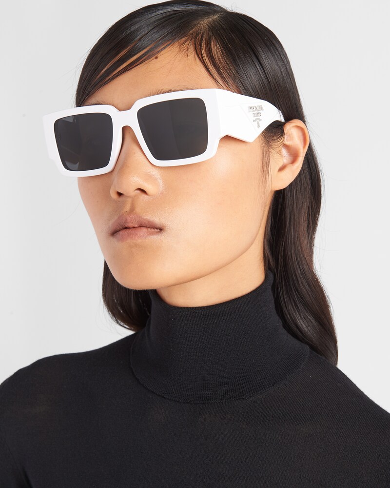 Traer No puedo estar Gafas de sol de diseño para mujer | PRADA