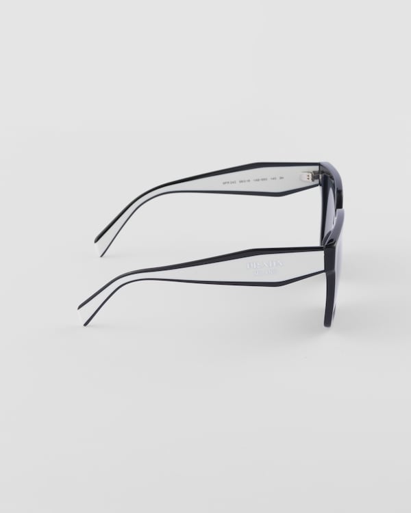 Sunglasses with Prada logo Sunglasses with Prada logo