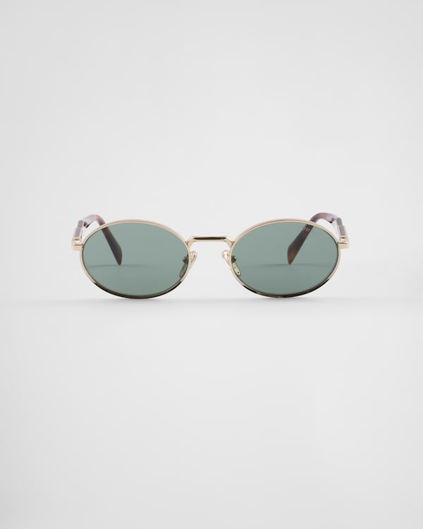 Loden Green Lenses Sunglasses with the iconic metal plaque