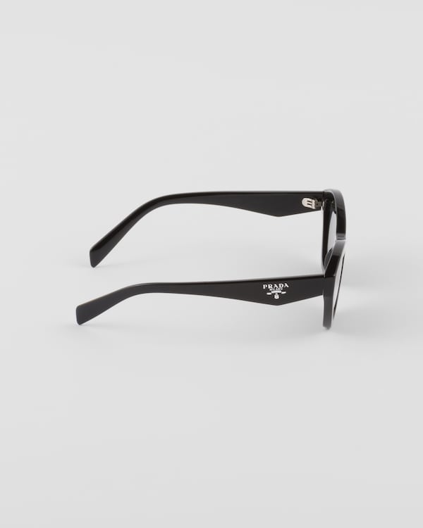Prada logo sunglasses Prada logo sunglasses