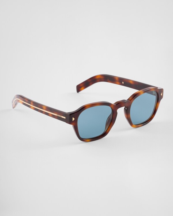 Sunglasses with the iconic metal plaque - Turquoise Lenses Sunglasses with the iconic metal plaque - Turquoise Lenses