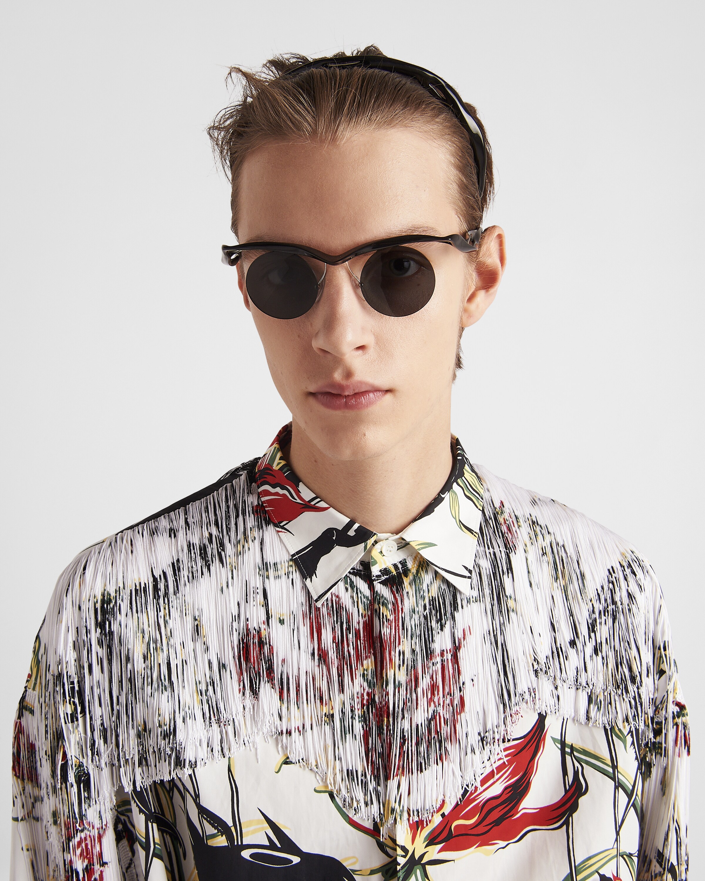 Prada round sunglasses 2018 deals