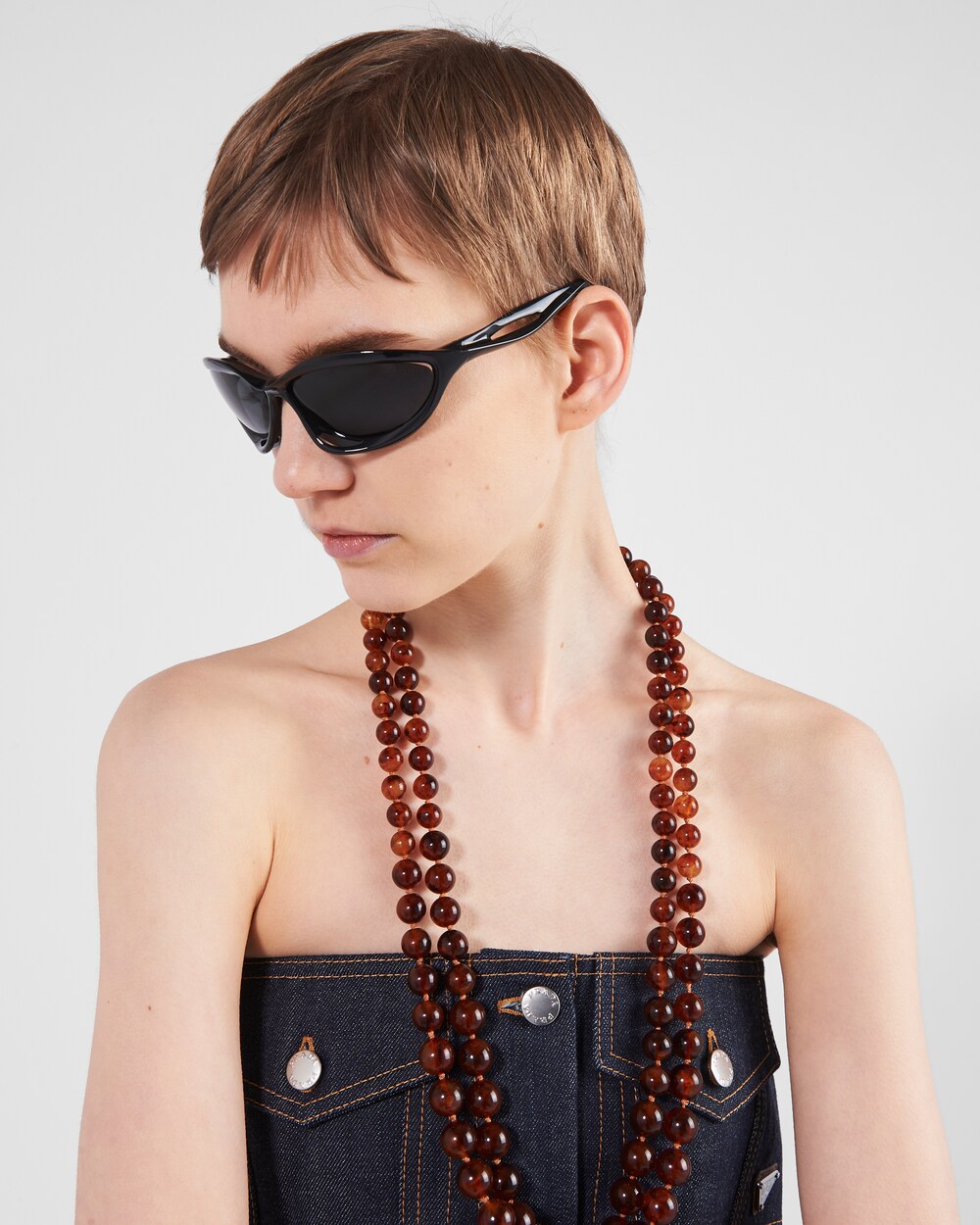 Scopri l'ampia selezione degli occhiali da sole Prada! 74 cq5dam.web.hebebed.1000.1000