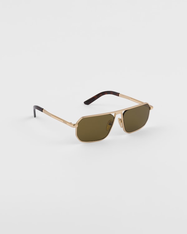 Lunettes de soleil avec plaque iconique en métal Lunettes de soleil avec plaque iconique en métal