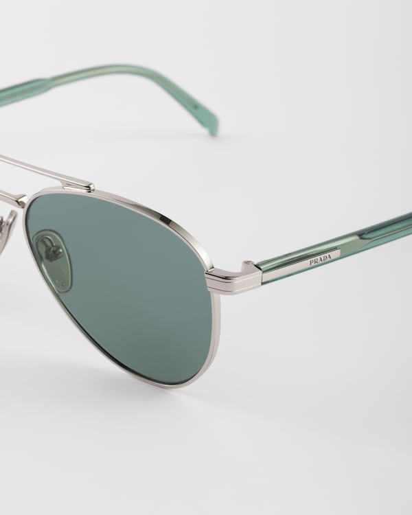 Sunglasses with Prada logo Sunglasses with Prada logo