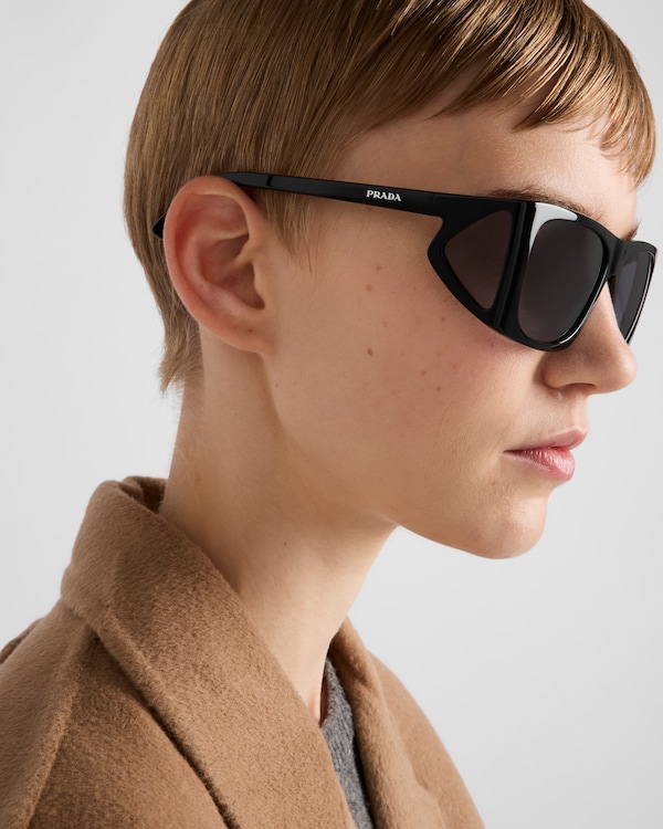 Occhiali da sole Prada Runway Occhiali da sole Prada Runway
