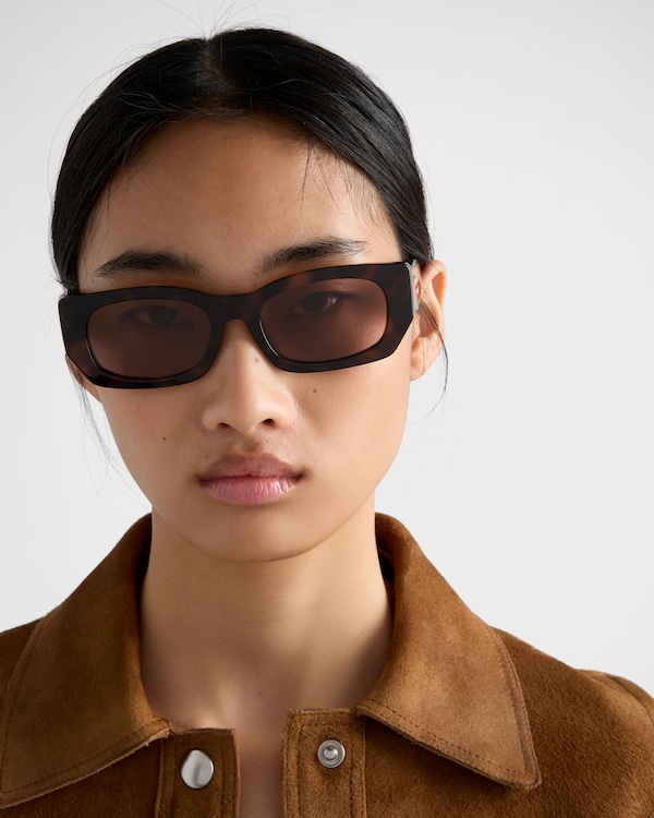 Sunglasses with the Prada logo - Mahoghany lenses Sunglasses with the Prada logo - Mahoghany lenses