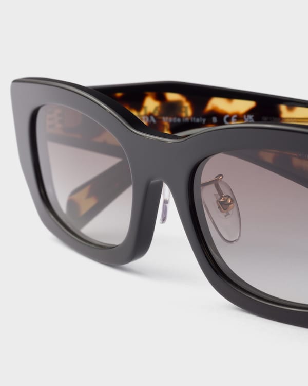 Sunglasses with the Prada logo Sunglasses with the Prada logo