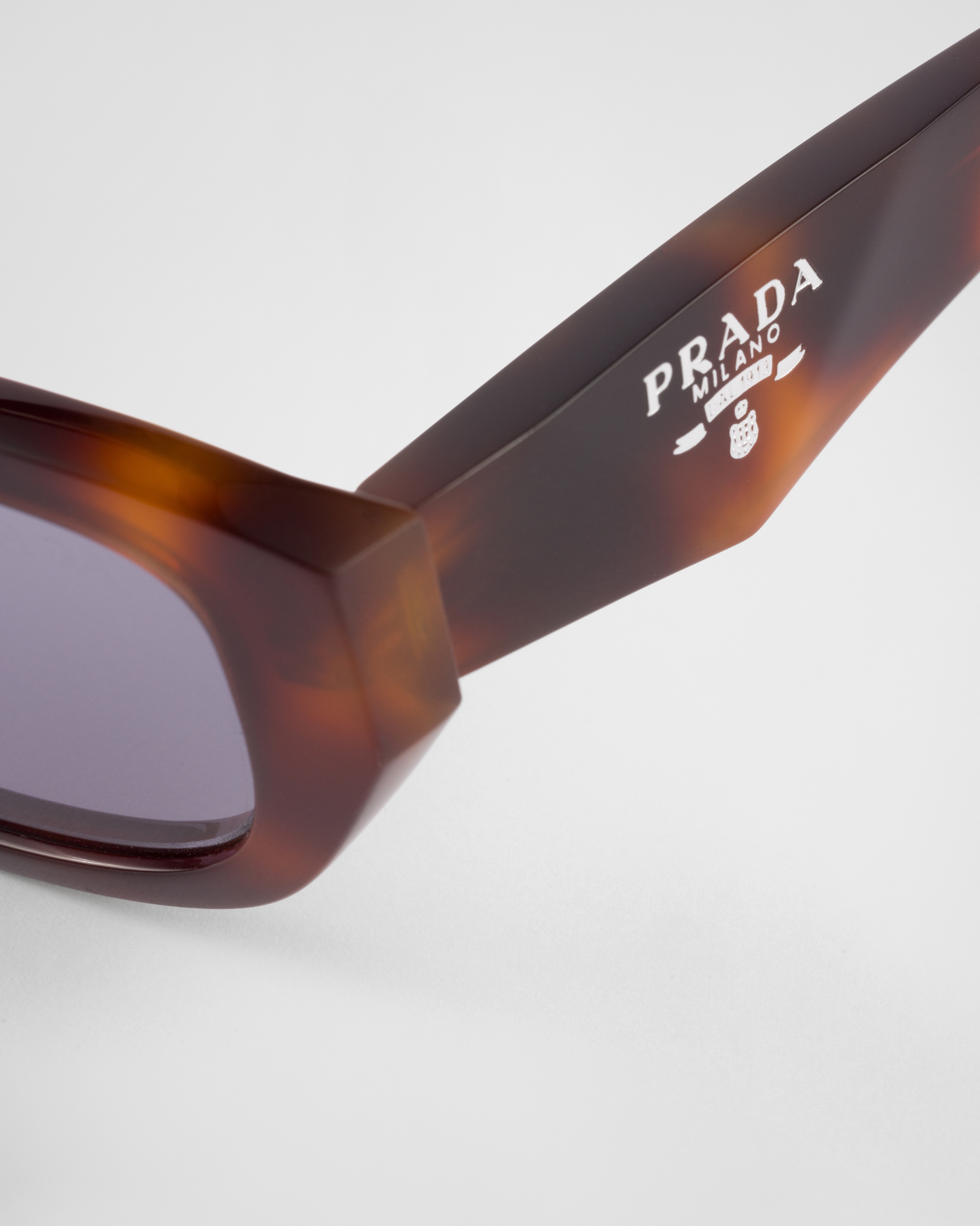 Prada Full Frame Sunglasses In Gläser In Dunklem Denim-blau