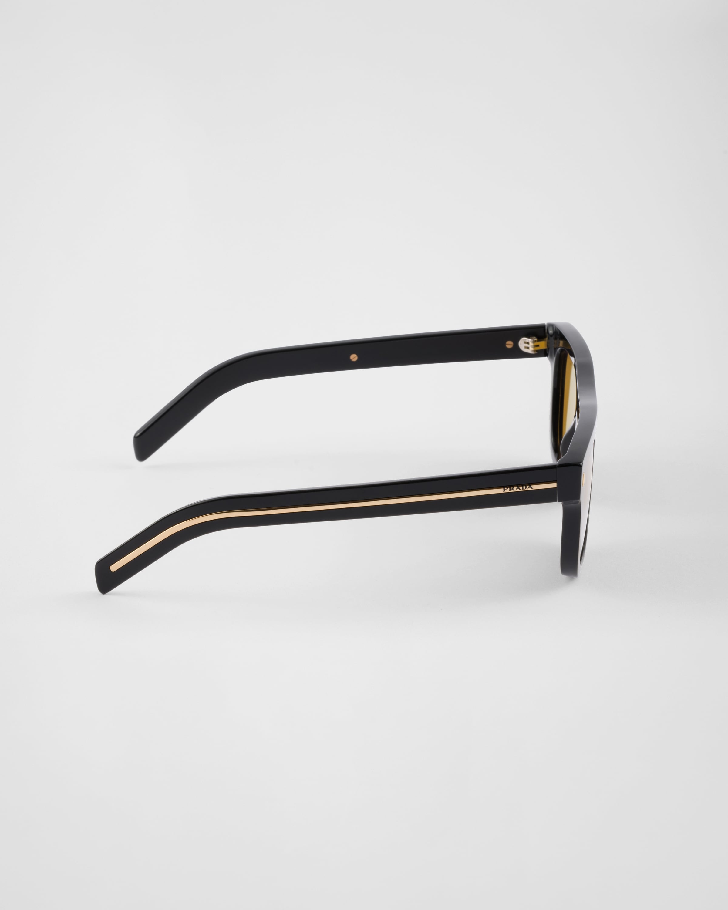 Honey lenses Sunglasses with the iconic metal plaque | PRADA