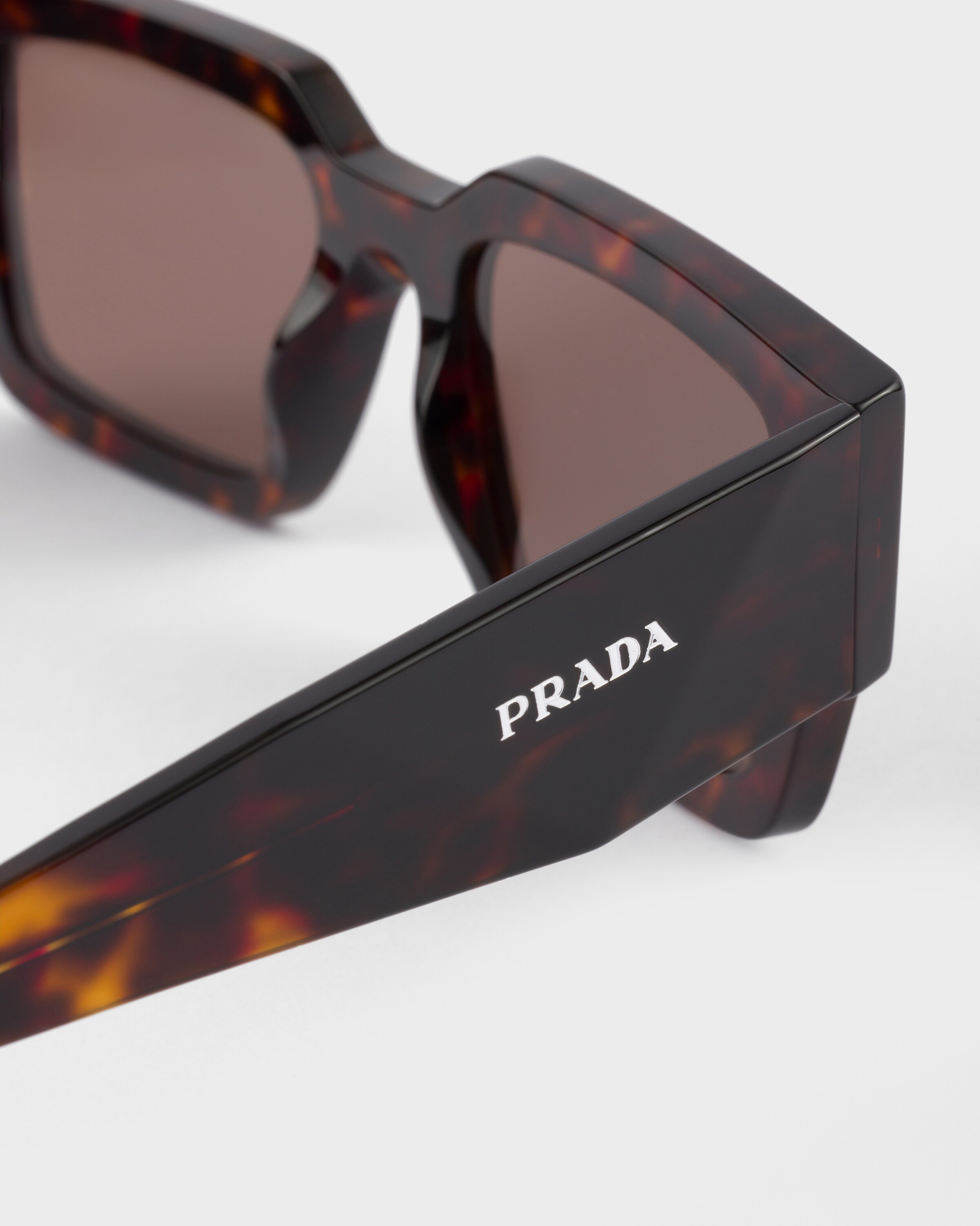 ダークブラウンレンズ プラダ シンボル サングラス | PRADA