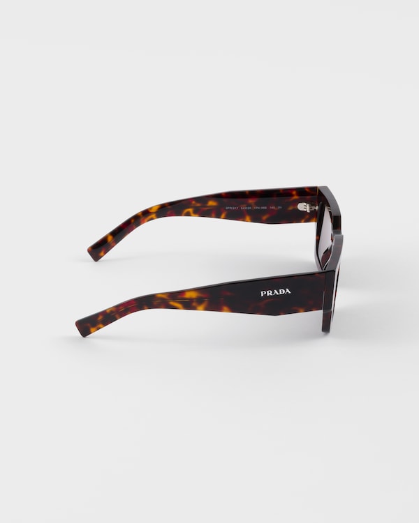 プラダ シンボル サングラス プラダ シンボル サングラス