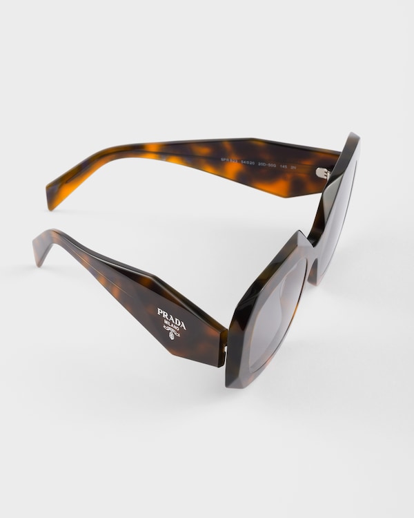 Prada Symbole Güneş Gözlüğü Prada Symbole Güneş Gözlüğü