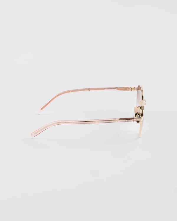 Sunglasses with the iconic metal plaque - Opaque Gradient Dark Brown Lenses Sunglasses with the iconic metal plaque - Opaque Gradient Dark Brown Lenses