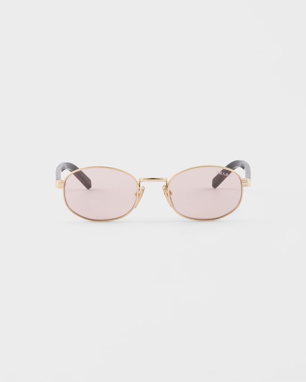 Sunglasses with the iconic metal plaque - Antique pink lenses Sunglasses with the iconic metal plaque - Antique pink lenses