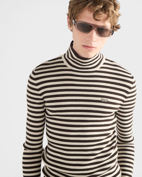 Prada Eyewear Collection sunglasses - Grey lenses Prada Eyewear Collection sunglasses - Grey lenses