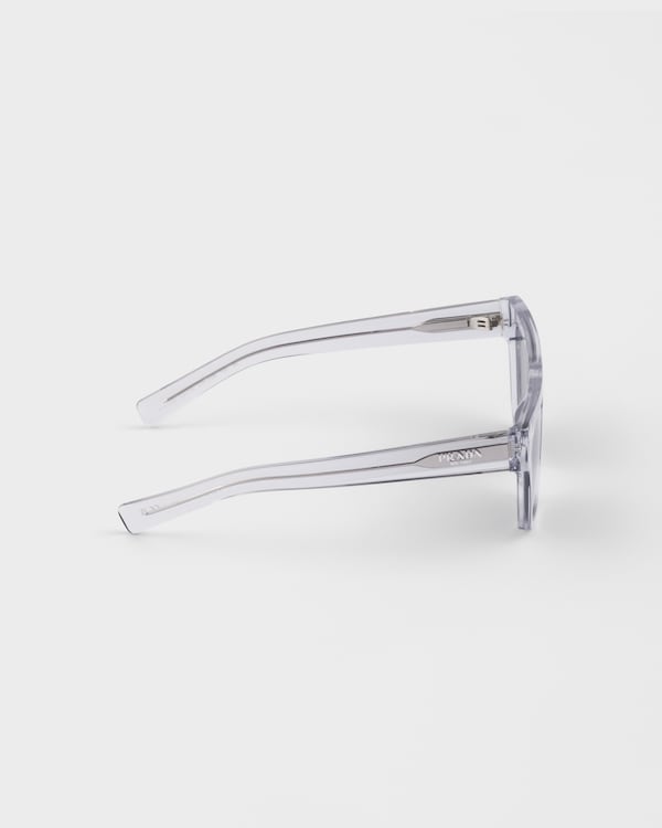 Sonnenbrille mit Prada Logo - Gläser in Graphit Sonnenbrille mit Prada Logo - Gläser in Graphit