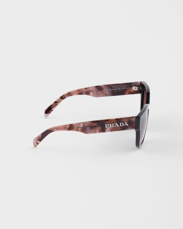 Sunglasses with Prada logo Sunglasses with Prada logo