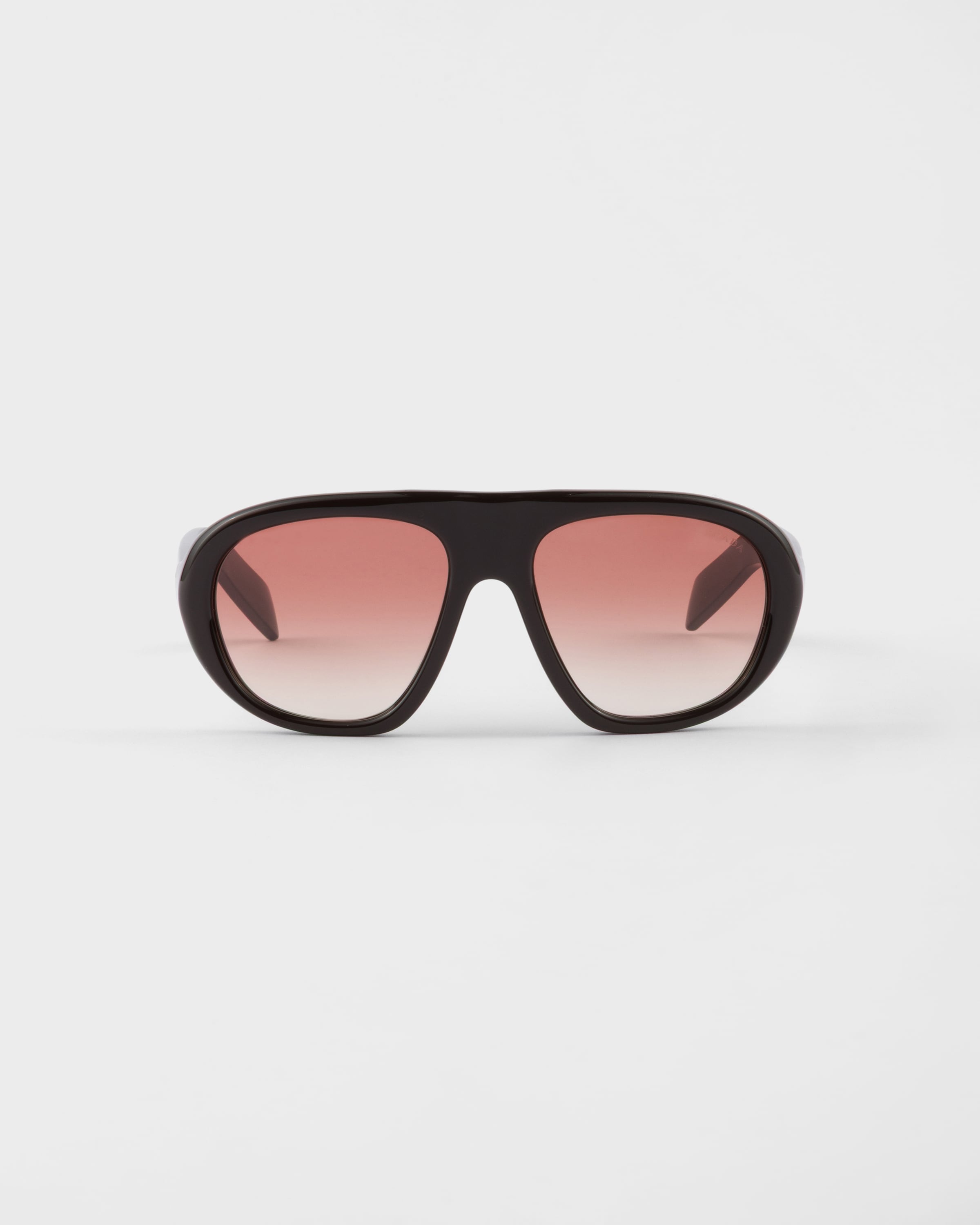 グラデーションパウダーピンクレンズ プラダ アイウェアコレクション