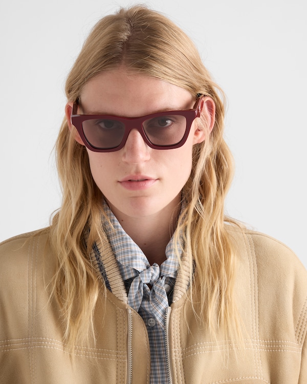 Sunglasses with the Prada logo - MAUVE LENSES Sunglasses with the Prada logo - MAUVE LENSES