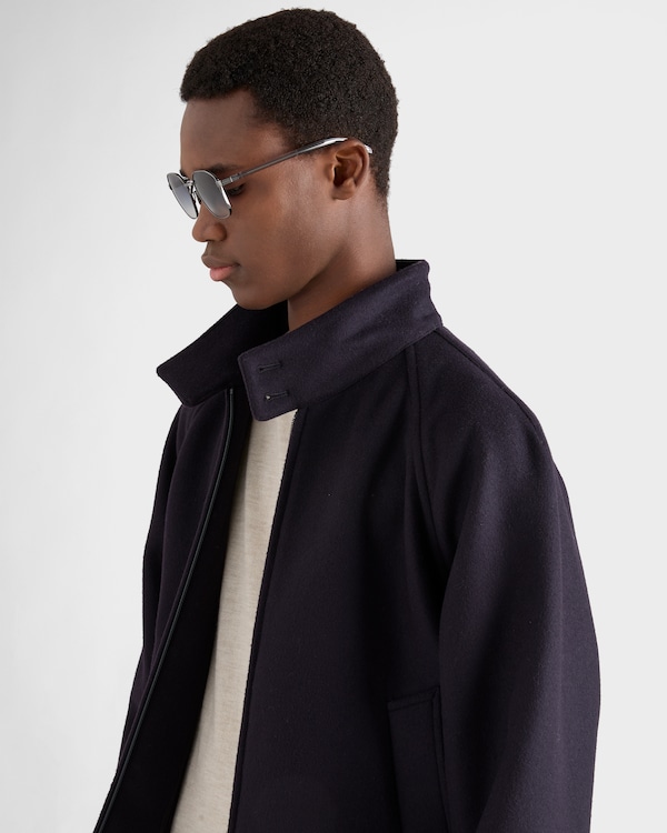 Sunglasses with the iconic metal plaque - Lenses Color Night Sunglasses with the iconic metal plaque - Lenses Color Night