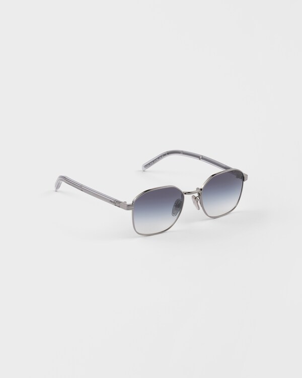 Sunglasses with the iconic metal plaque - Lenses Color Night Sunglasses with the iconic metal plaque - Lenses Color Night