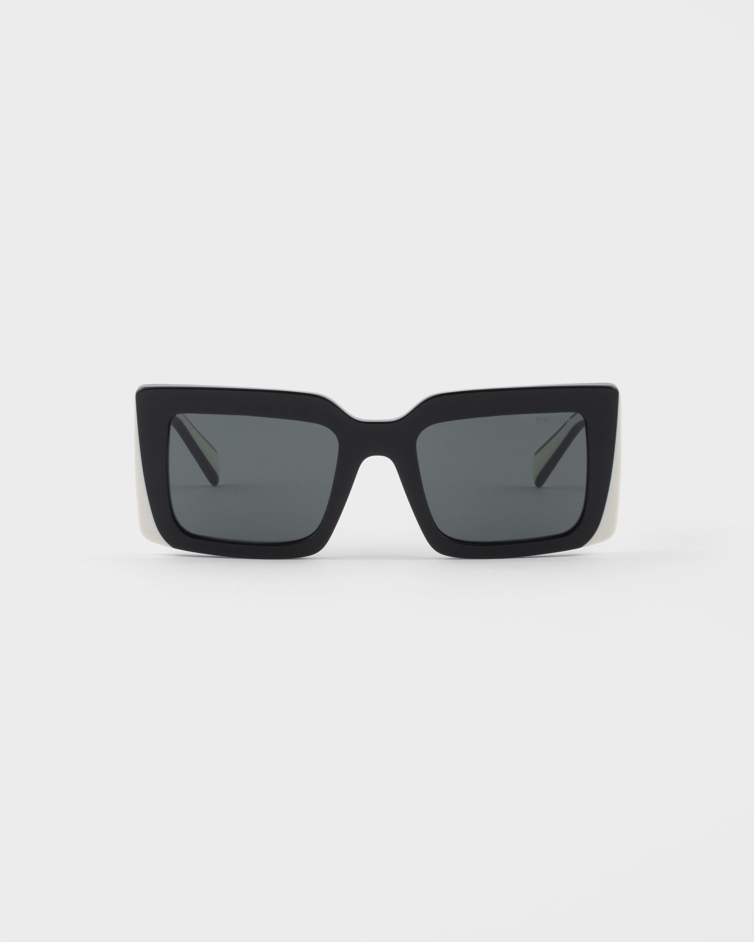 小物 Prada Half-Lim Sunglasses ÓCulos De Sol Com Logotipo Prada Lentes Cinza Ardósia | PRADA - Brasil