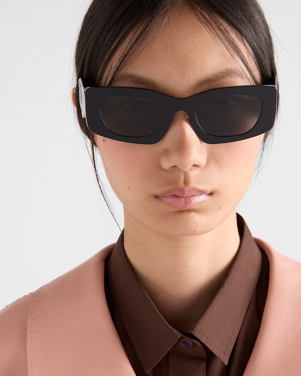 Sunglasses with triangle logo - Slate Gray Lenses Sunglasses with triangle logo - Slate Gray Lenses