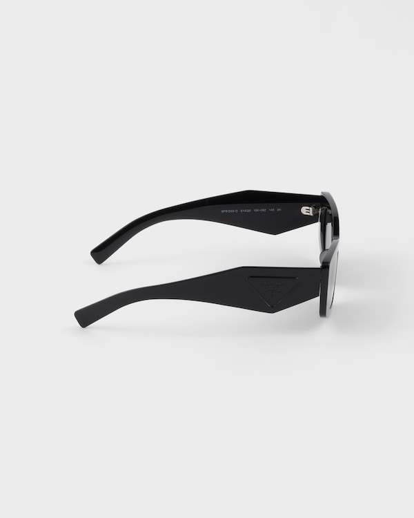 Sunglasses with triangle logo - Slate Gray Lenses Sunglasses with triangle logo - Slate Gray Lenses