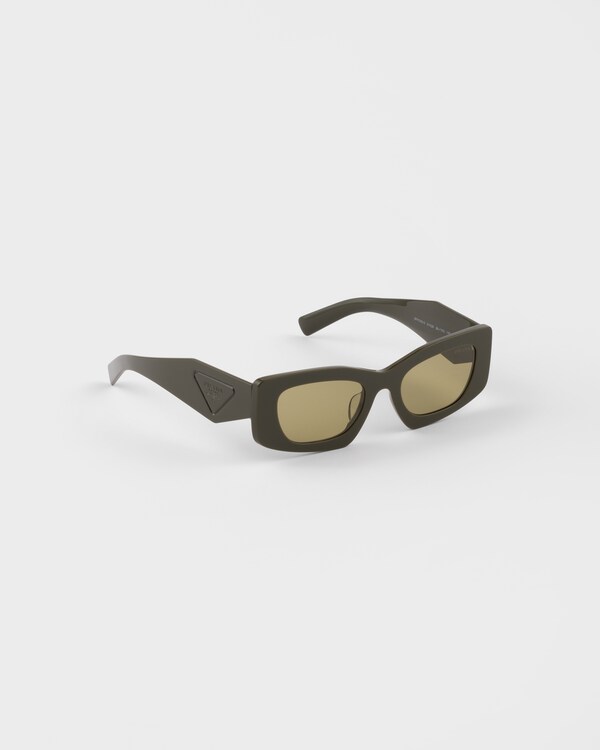 Sunglasses with triangle logo - Olive green lenses Sunglasses with triangle logo - Olive green lenses