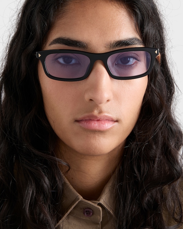 Sunglasses with the iconic metal plaque - Crystal Ultraviolet Lenses Sunglasses with the iconic metal plaque - Crystal Ultraviolet Lenses