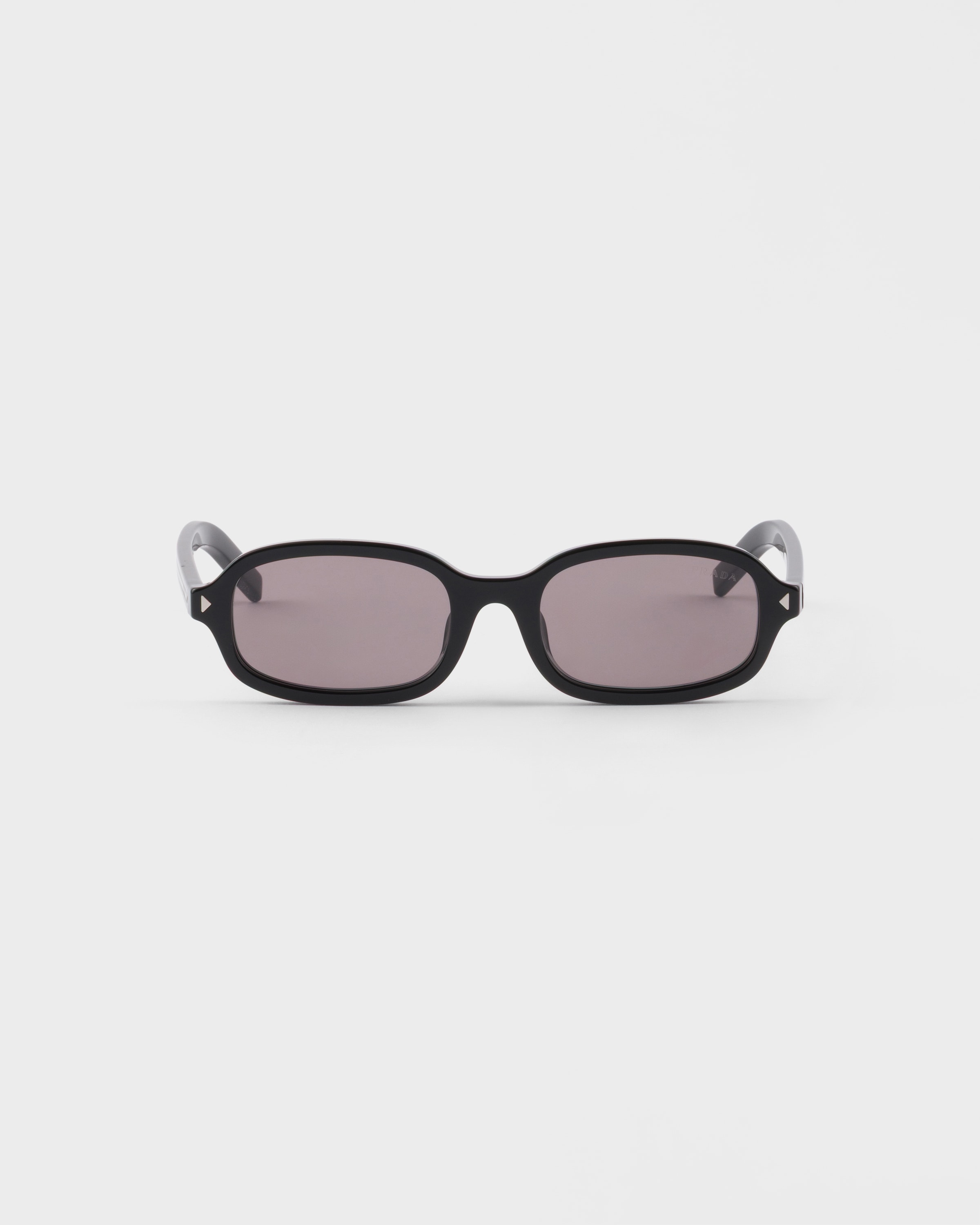 PRADA プラダ サングラス Crystal Maroon Lenses Sunglasses With The Iconic Metal Plaque